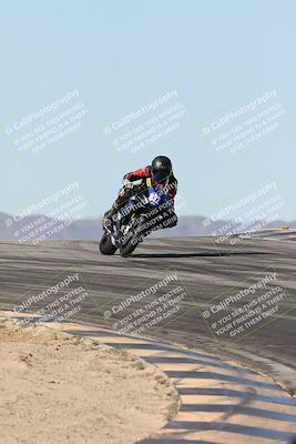 media/Dec-07-2025-CVMA (Sun) [[3e7d2de5dc]]/Race 7-Formula Lightweight Twins Shootout/